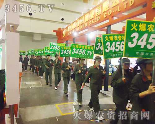 �������̎̎�W�q��һ�ɾGɫ�L��