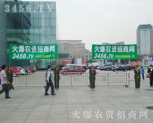 �Զ����ʼ�K��һ�����r(n��ng)�Y���̾W(w��ng)���