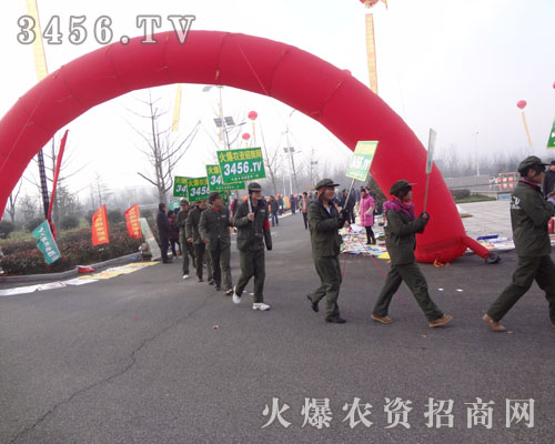 �ڕ�(hu��)���ό��M���ĸɄŰl(f��)�]������M����