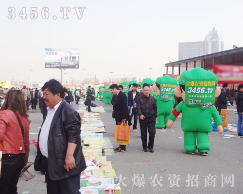 �𱬑�(zh��n)ʿ���ڕ�����һ��һ���_ӡ����ǰ�~����