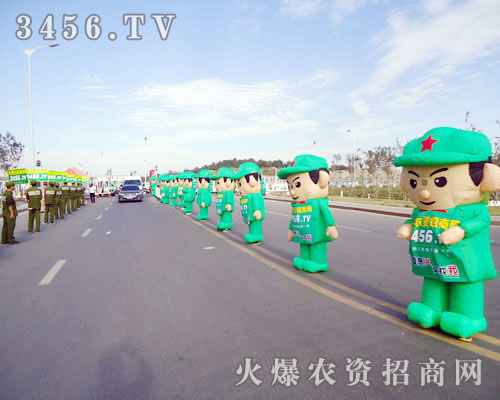 火爆卡通氣模宣傳隊伍是網(wǎng)站的形象