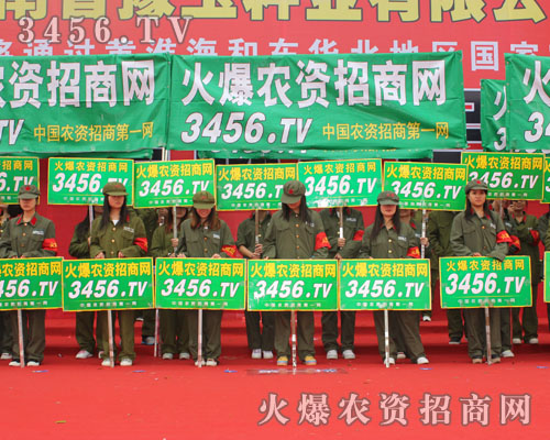 �����(du��)�ԏ�(qi��ng)��(sh��)��Ӱ���ռ�I(l��ng)����(hu��)��(ch��ng)�Ľ��c(di��n)