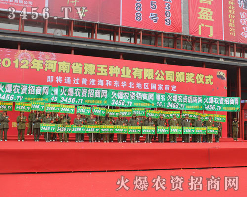 ������(n��i)��̎̎�ʬF(xi��n)�𱬬F(xi��n)����