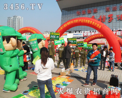 �����ð��շ��ϕ������Gɫ܊�b��(zh��n)ʿ�����@������ɫ