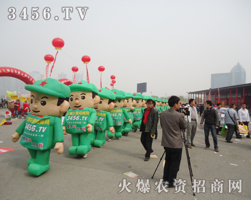 �r(n��ng)�Y�W(w��ng)�Ě�ģ�������ڷ����p����(hu��)��