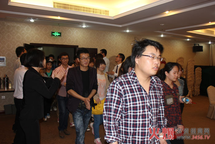 學(xué)員進(jìn)場(chǎng)