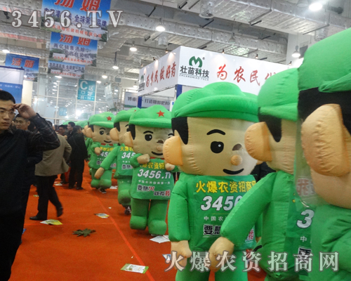 ��ģ������һ�γɞ�չ���Ľ��c(di��n)