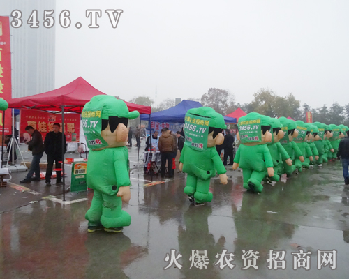 ���r(n��ng)�Y���������Gɫ��ģ�����ނ�����Ȼ���M(j��n)��������