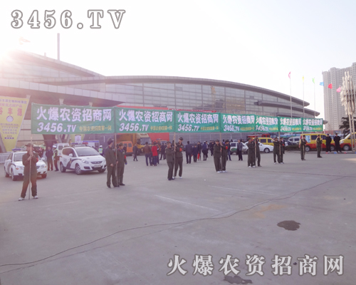 �ɐ۵Ě�ģ������������ܵ���չ�ˆT����A