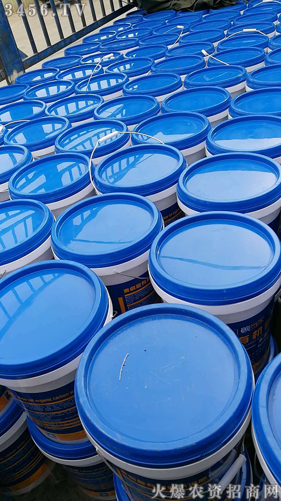 【萬(wàn)瑞谷德~全速】黃腐酸有機(jī)碳水溶肥~火爆招商中