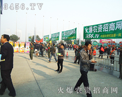 ��(ji��n)�ֵ��ף�����������ǰ