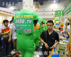 ���ݷN�ӕ��ٿ��������҂�΢Ц�挦