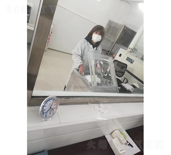 科研實(shí)驗(yàn)室(1)